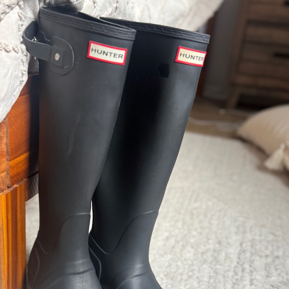 Hunter tall black boots